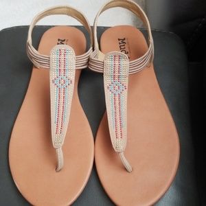 Mudd sandals sz 11